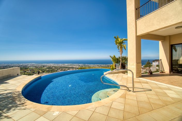 Image No.5-5 Bed Villa for sale