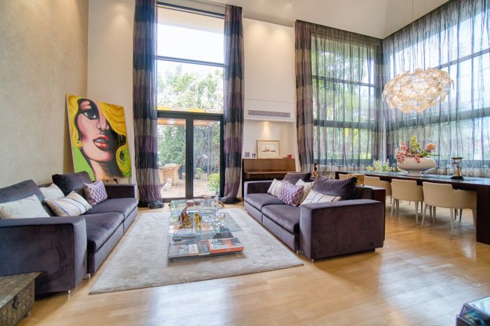 Image No.2-Villa de 4 chambres à vendre à Agios Athanasios