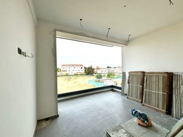 Apartment For Sale  in  Zakaki