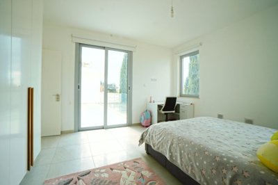 Detached Villa For Sale  in  Larnaca