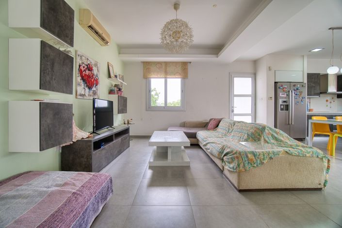 Image No.10-4 Bed Villa for sale