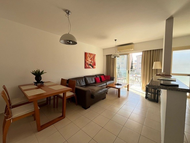 Image No.4-Appartement de 2 chambres à vendre à Kato Paphos