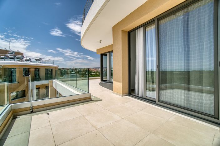 Image No.4-3 Bed Penthouse for sale