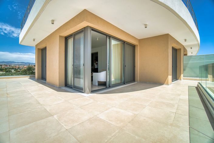 Image No.5-3 Bed Penthouse for sale