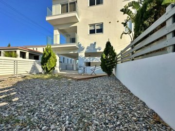 Semi Detached Villa For Sale  in  Livadia
