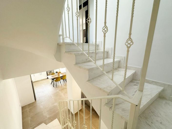 Image No.8-3 Bed Villa for sale