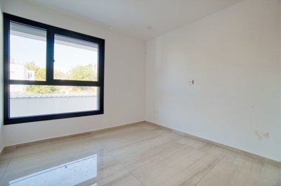 Apartment For Sale  in  Ayios Athanasios