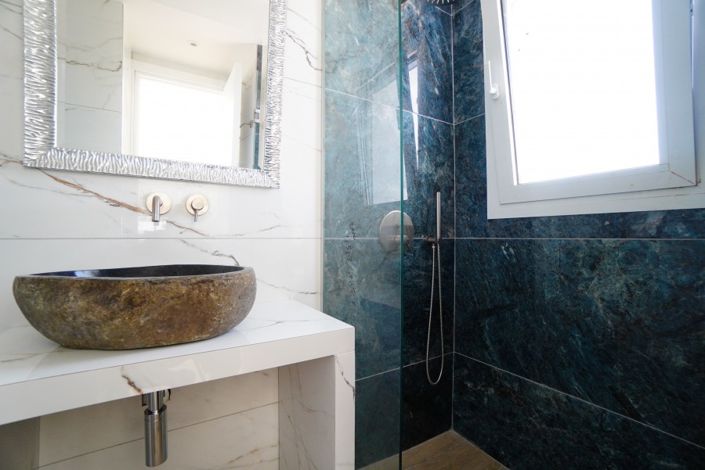 Image No.10-3 Bed Villa for sale