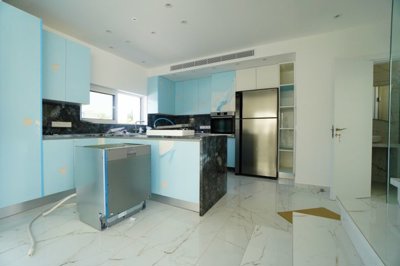 Detached Villa For Sale  in  Pervolia