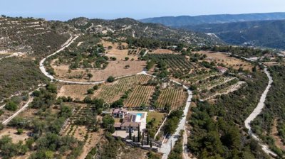 Detached Villa For Sale  in  Laneia