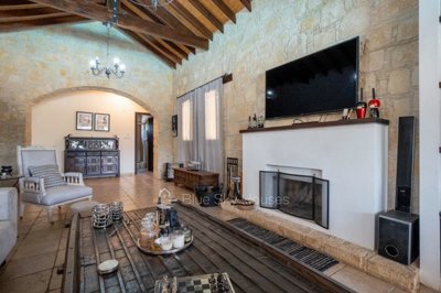 Detached Villa For Sale  in  Laneia