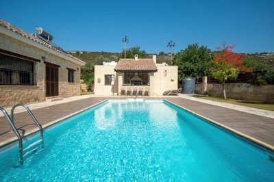 Detached Villa For Sale  in  Laneia