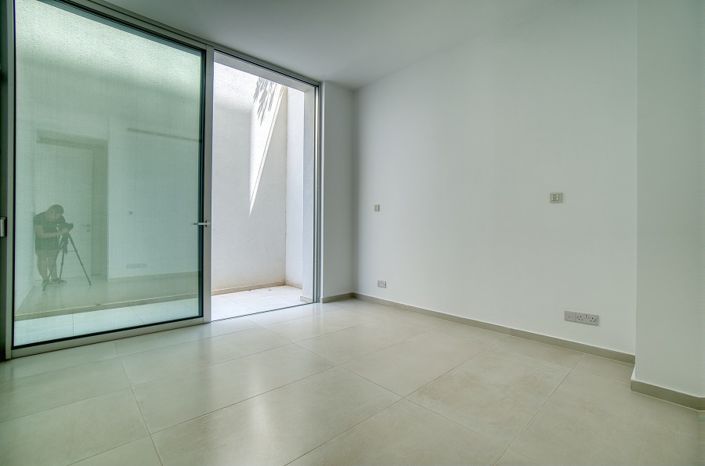 Image No.9-5 Bed Villa for sale