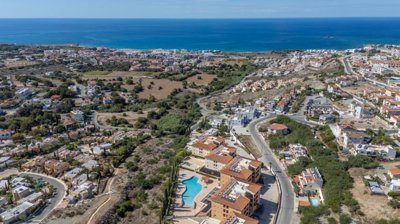 Apartment For Sale  in  Chloraka