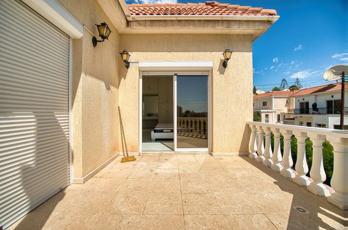 Image No.7-4 Bed Villa for sale