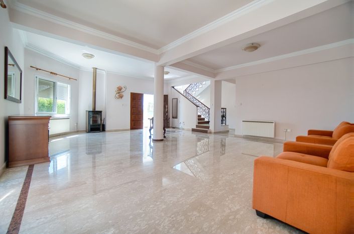 Image No.9-4 Bed Villa for sale