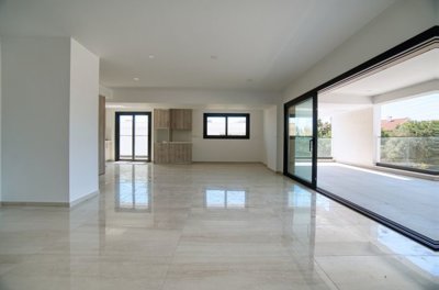 Apartment For Sale  in  Ayios Athanasios