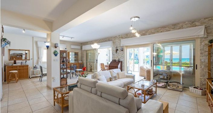 Image No.4-4 Bed Villa for sale