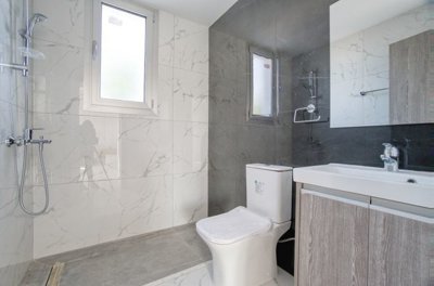 Ground Floor Apartment For Sale  in  Mesa Chorio