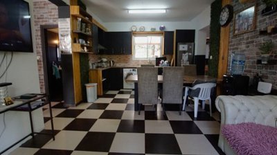 Detached Villa For Sale  in  Parekklisia