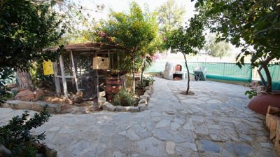 Detached Villa For Sale  in  Parekklisia