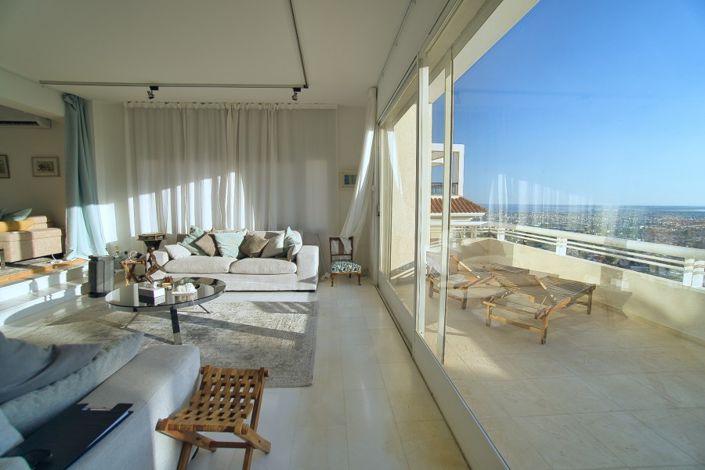 Image No.1-Villa de 4 chambres à vendre à Agia Fyla