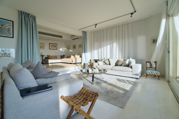 Image No.3-Villa de 4 chambres à vendre à Agia Fyla