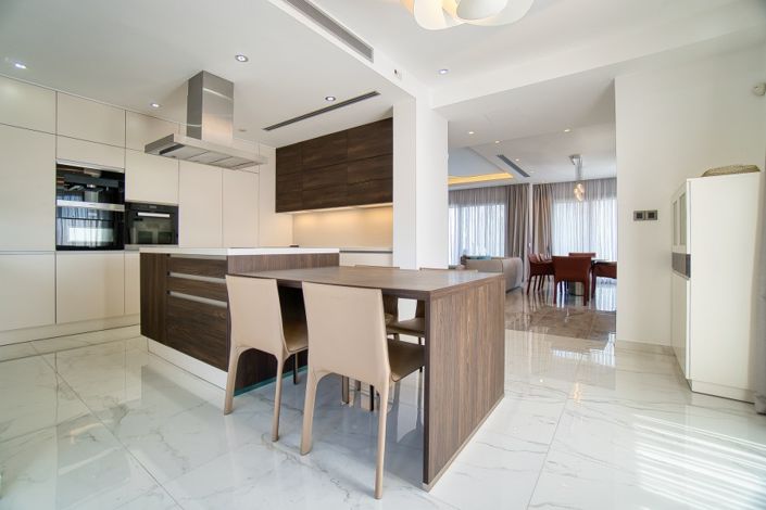Image No.8-3 Bed Penthouse for sale