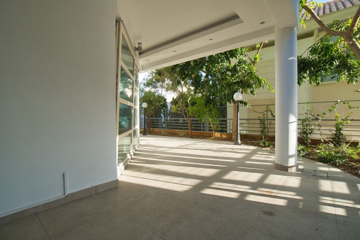 Image No.5-5 Bed Villa for sale