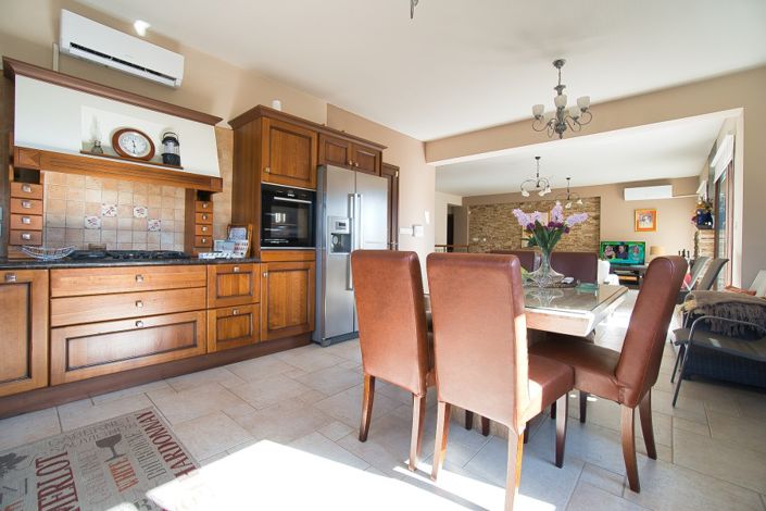 Image No.6-4 Bed Villa for sale