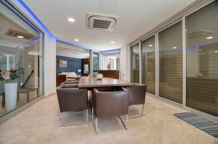 Image No.10-3 Bed Villa for sale