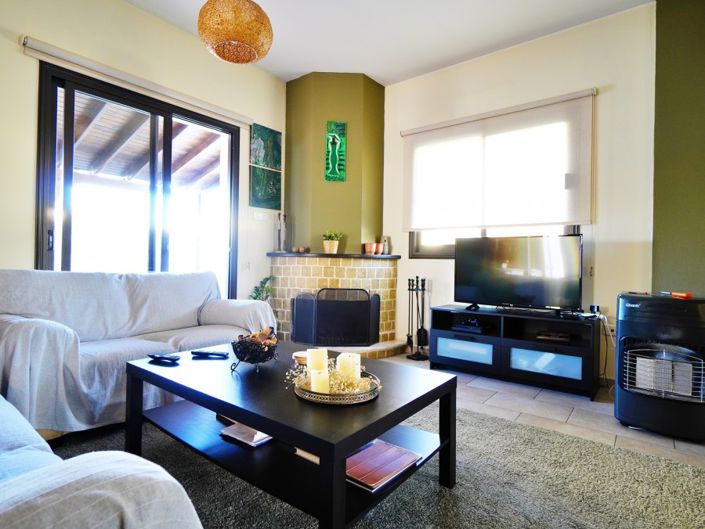 Image No.7-Villa de 4 chambres à vendre à Larnaca