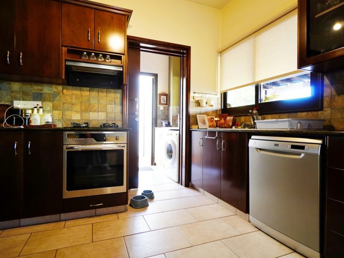 Image No.9-4 Bed Villa for sale