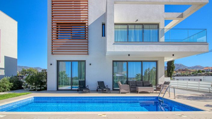 Image No.2-Villa de 3 chambres à vendre à Pyrgos