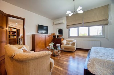 Detached Villa For Sale  in  Ayios Athanasios