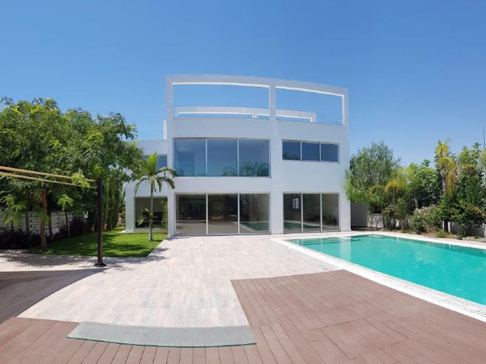 Image No.3-5 Bed Villa for sale