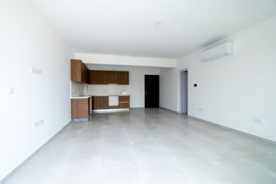 Apartment For Sale  in  Yermasogia
