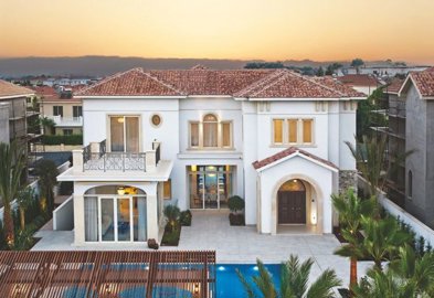 6 Bed Villa for sale