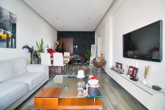 Image No.6-Appartement de 2 chambres à vendre à Neapolis