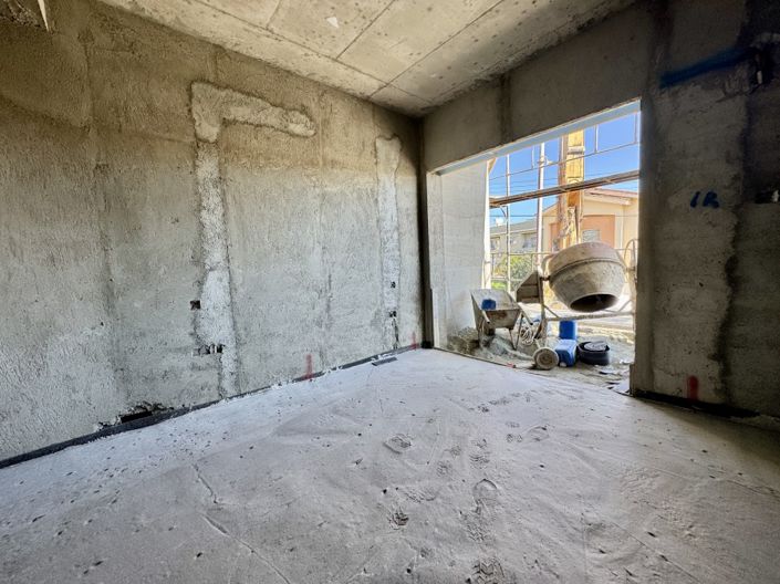 Image No.10-3 Bed Villa for sale