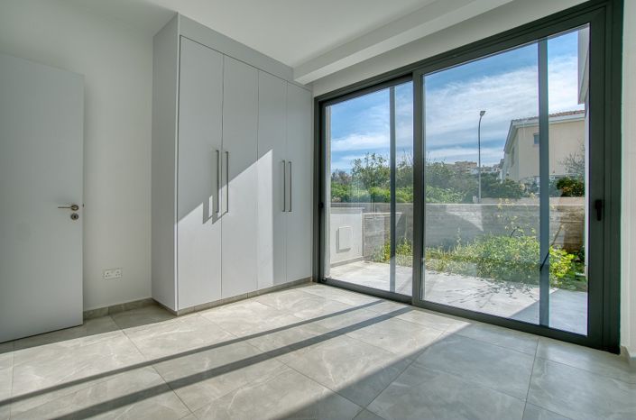 Image No.3-3 Bed Villa for sale