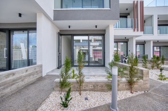 Image No.5-3 Bed Townhouse for sale