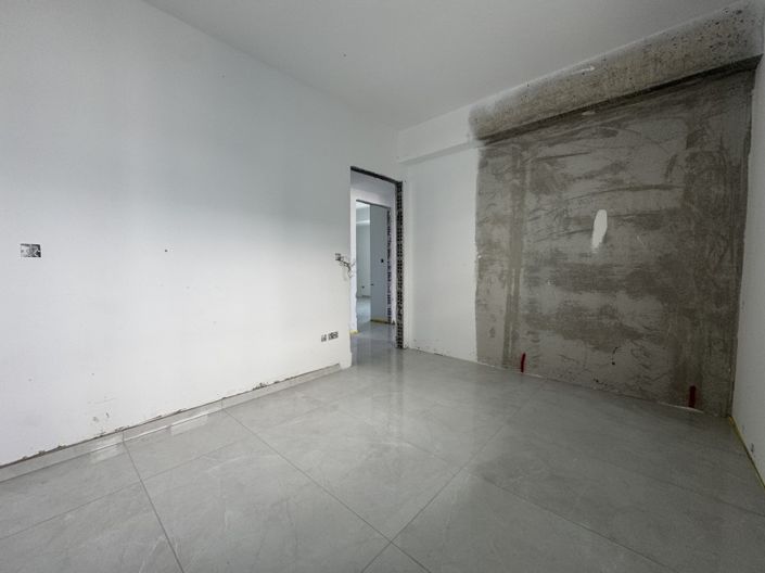 Image No.7-3 Bed Apartment for sale