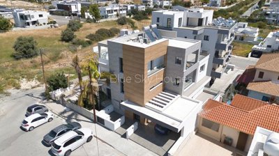 Apartment For Sale  in  Ayios Athanasios