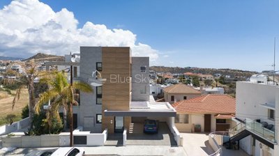 Apartment For Sale  in  Ayios Athanasios