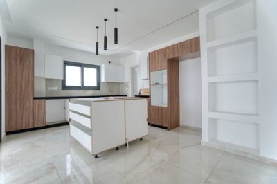 Penthouse For Sale  in  Kapsalos