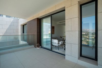 Apartment For Sale  in  Agios Tychonas