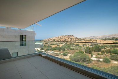 Apartment For Sale  in  Agios Tychonas