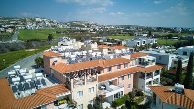 Penthouse For Sale  in  Agia Marinouda