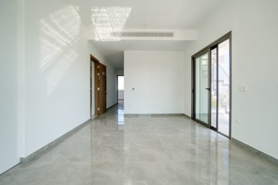 Penthouse For Sale  in  Zakaki